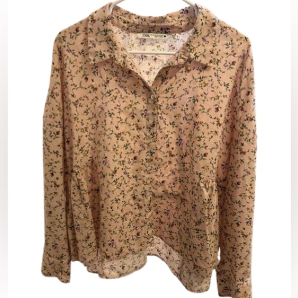 ZARA floral linen cropped long sleeve skirt.Button down,high low shape.Size XL